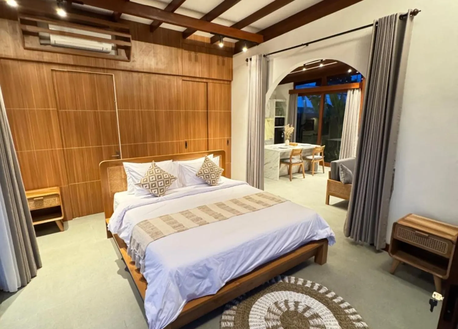 Guest house Dikha House Hotel Ubud
